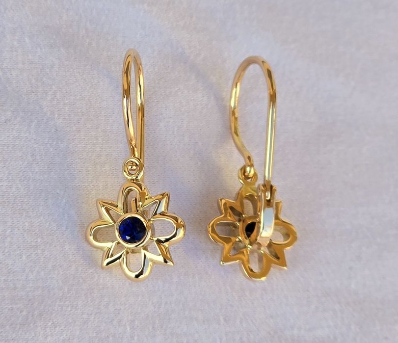 Cercei din aur galben cu safire naturale, handmade