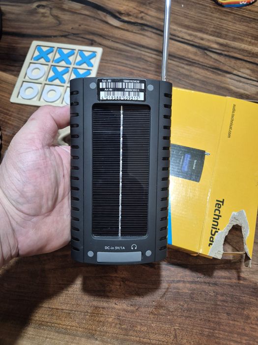 Radio Technisat solar