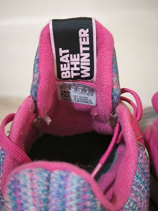 Adidași Adidas in stare foarte buna