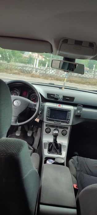 Se vinde Passat B6