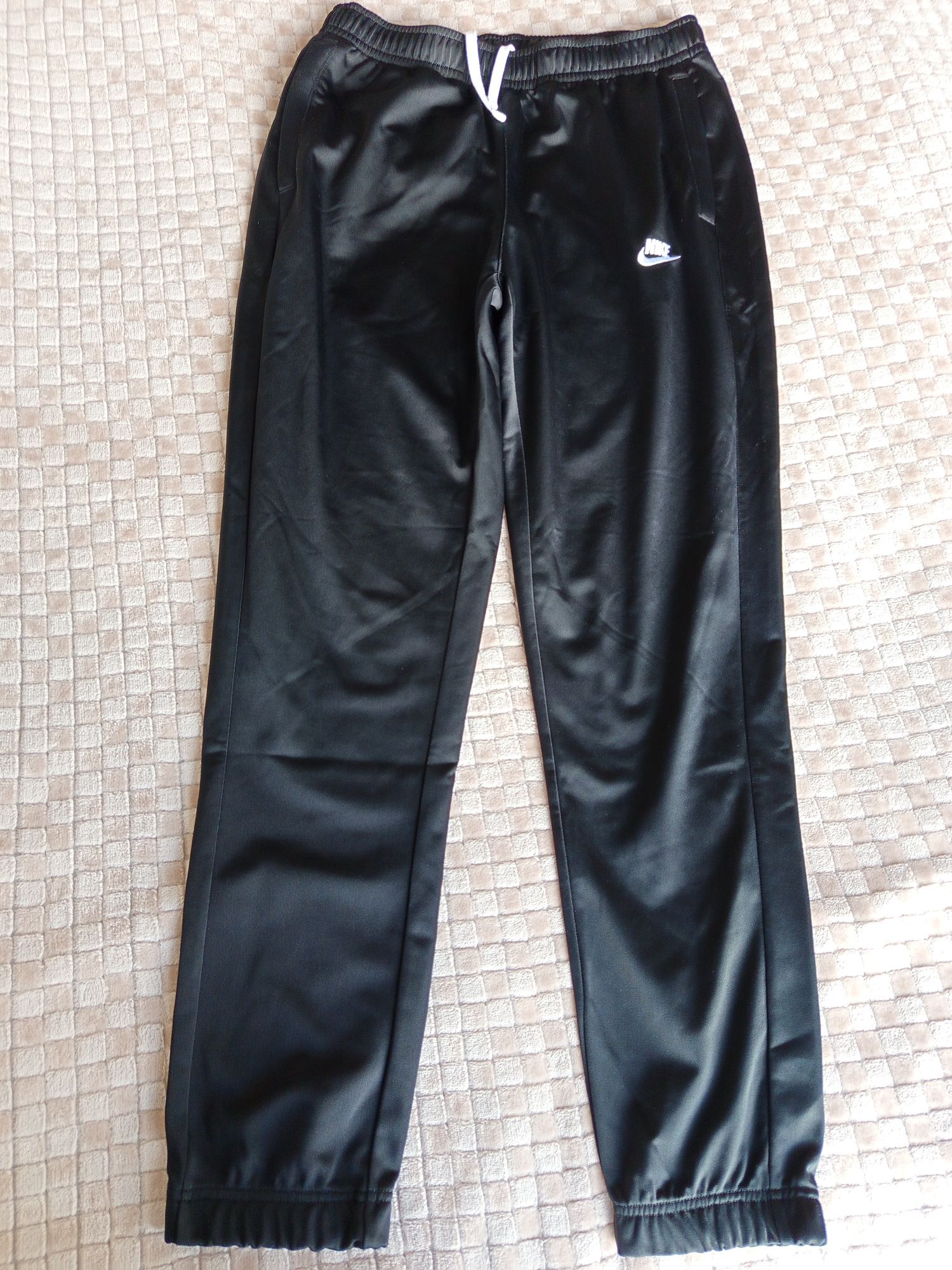 Nike спортен екип