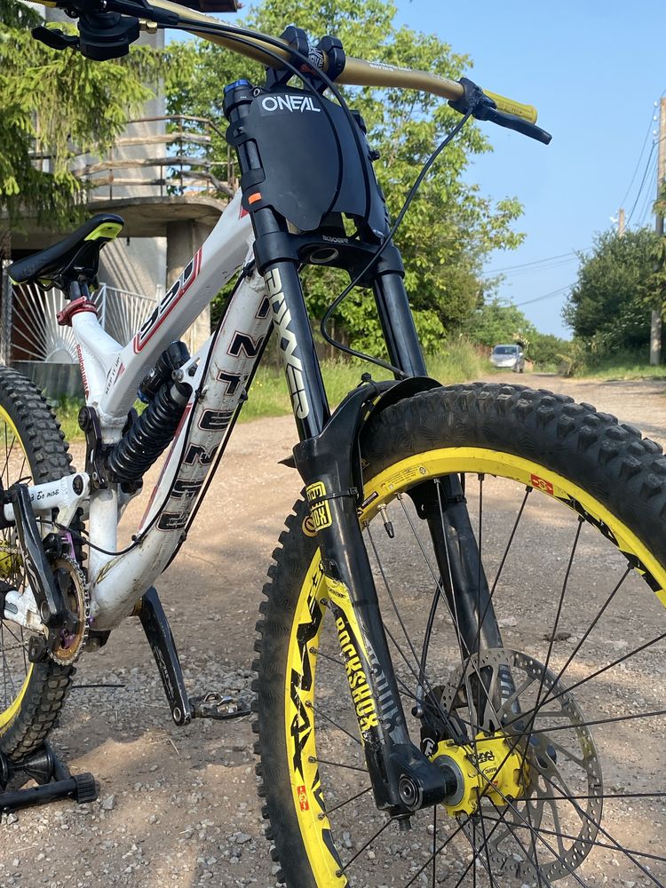 Intense 951 Fro 2018-M