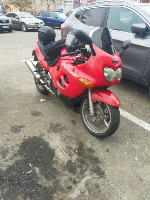 Suzuki gsx 600 f