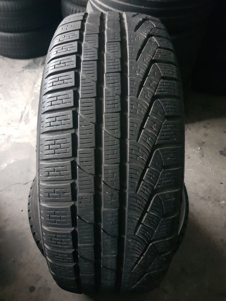 Pirelli 235/55 R18 104H M+S iarnă