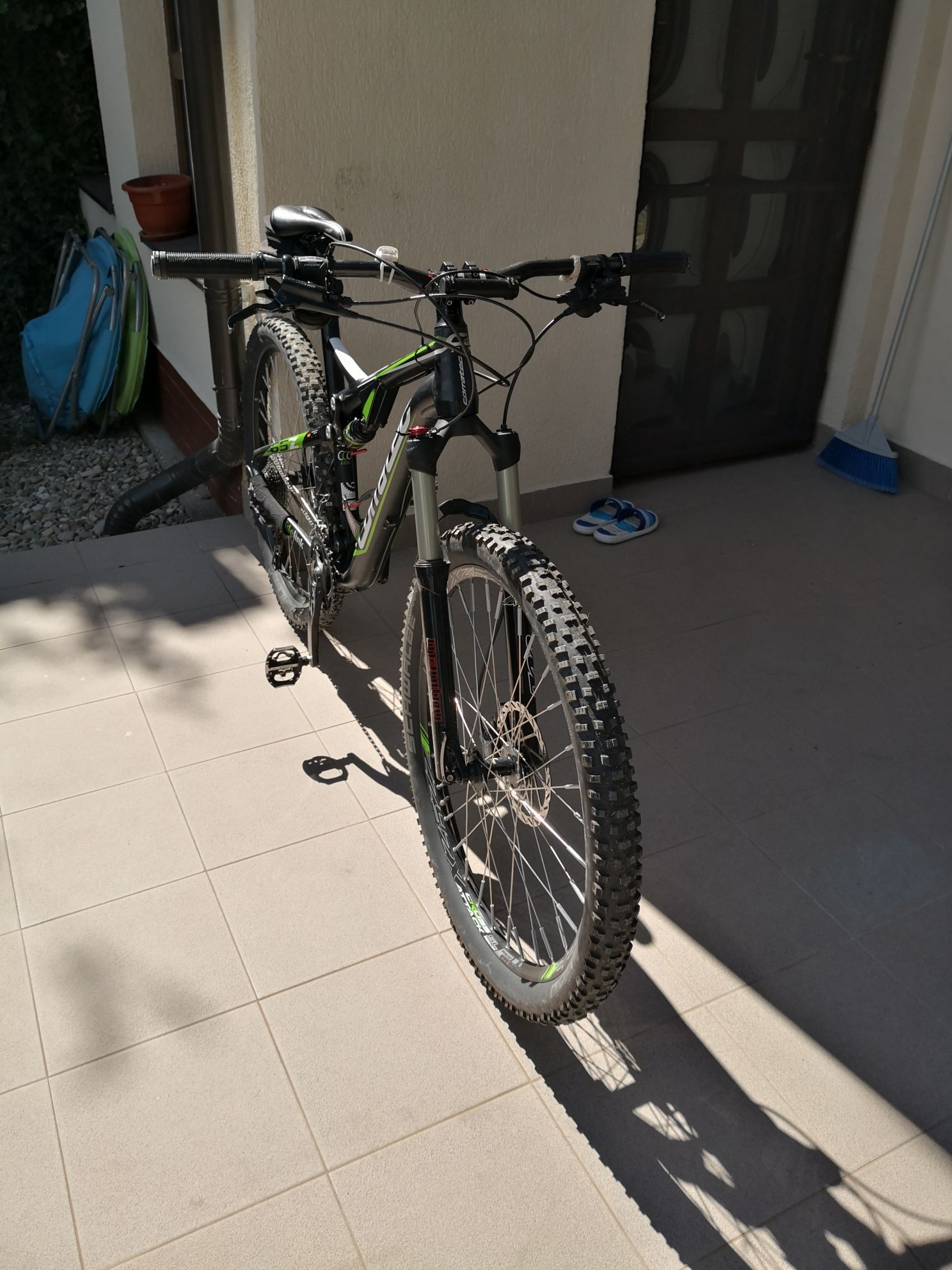 Bicicleta full suspension Corratec