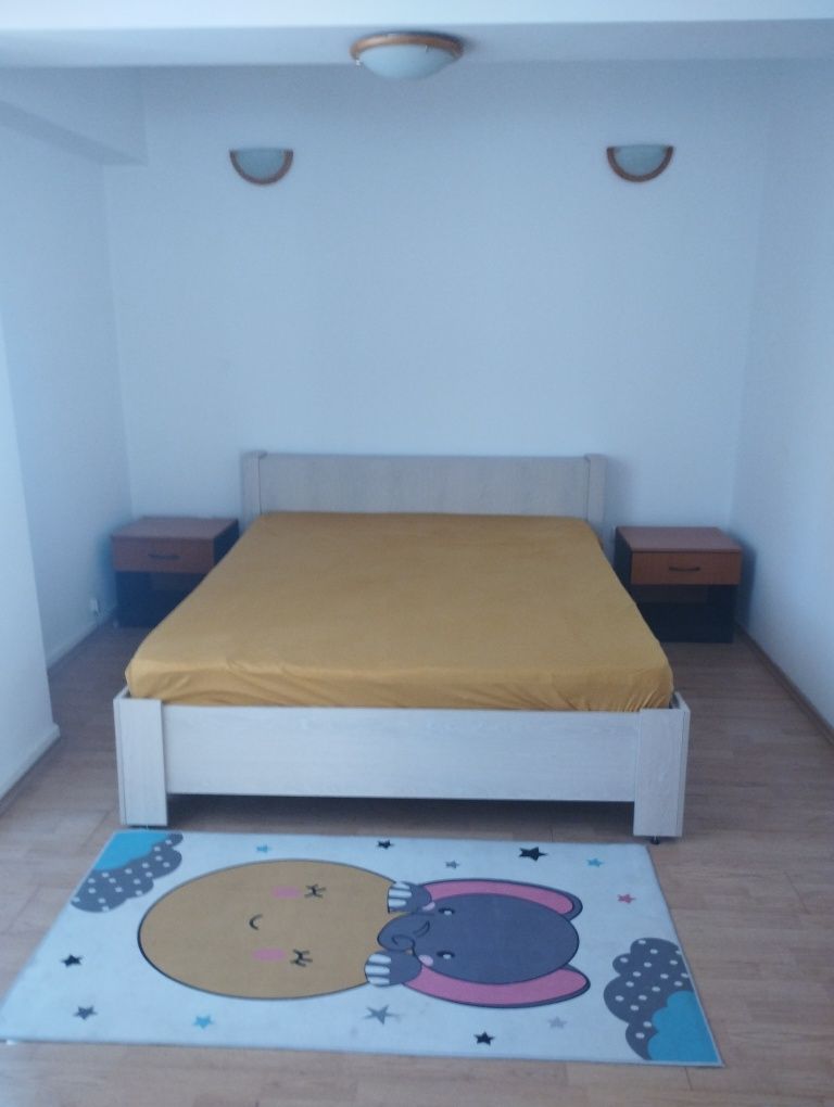Închiriere apartament sezon