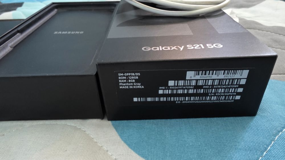 Samsung Galaxy S21 5G 128GB + оригинална кутия и зарядно