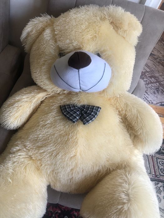 Продаю огромную мишку