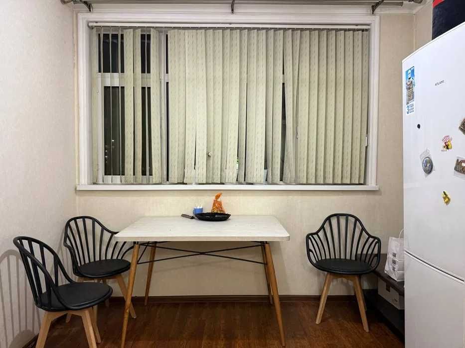 Хорошая 4-комнатная квартира на 4 этаже, в р М.Улугбекский район