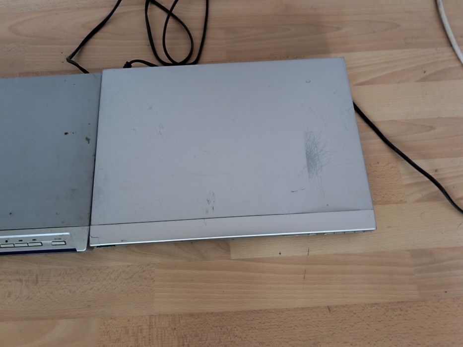 Dvd player 3 bucăți 40lei toate