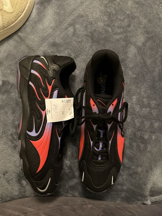 Маратонки на Puma и Adidas