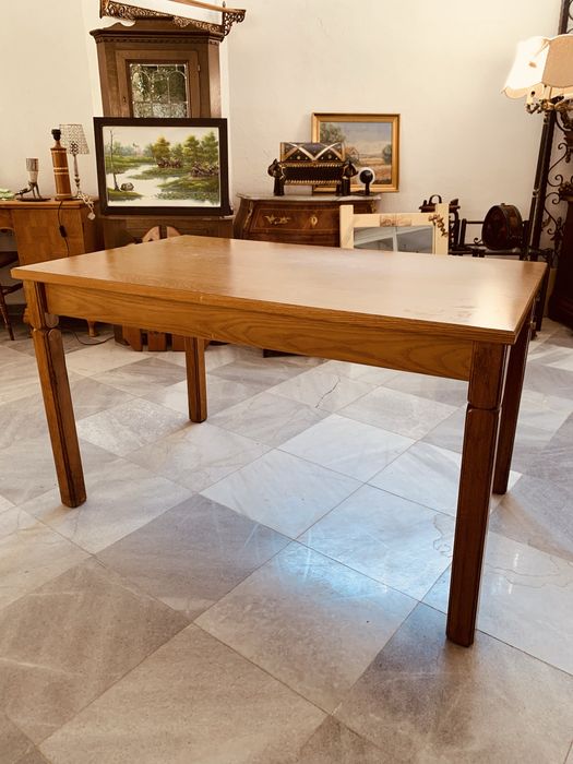 Италианскa кухненскa масa Scavolini от 80-те