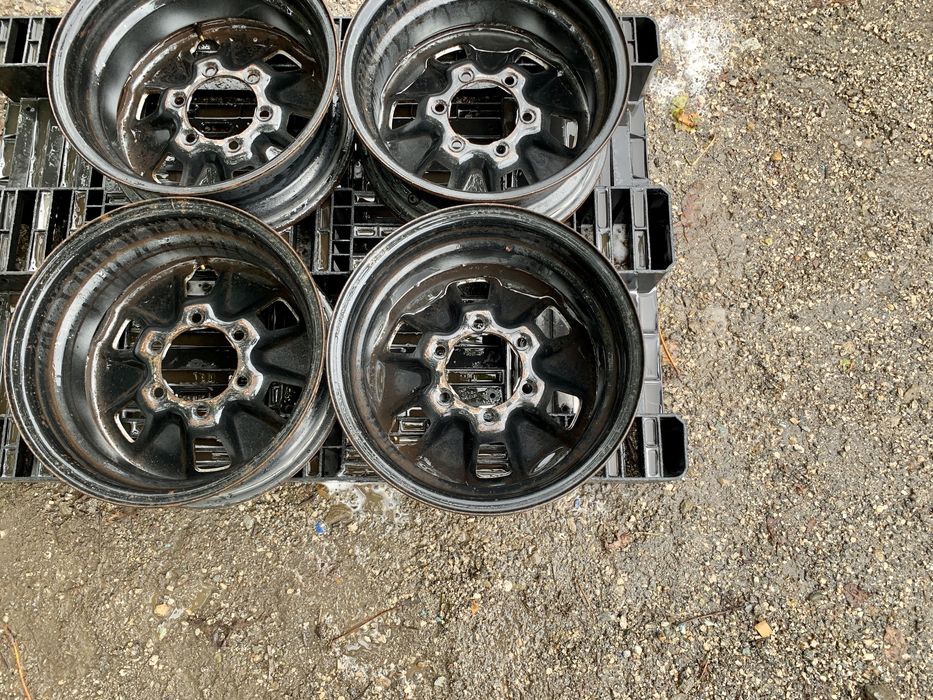 4бр.Оригинални железни джанти 15цола 6x139.7 за Toyota Hilux,Hiace