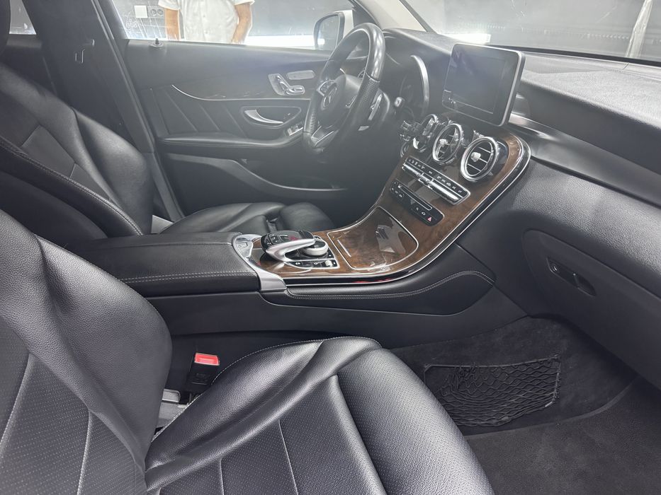Mercedes benz GLC 250 4 matic.AMG пакет.