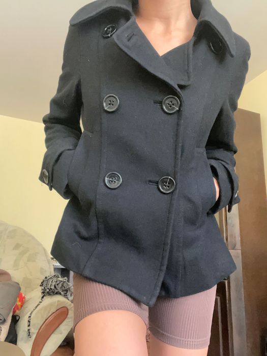 Зимно черно палто късо дамско вталено