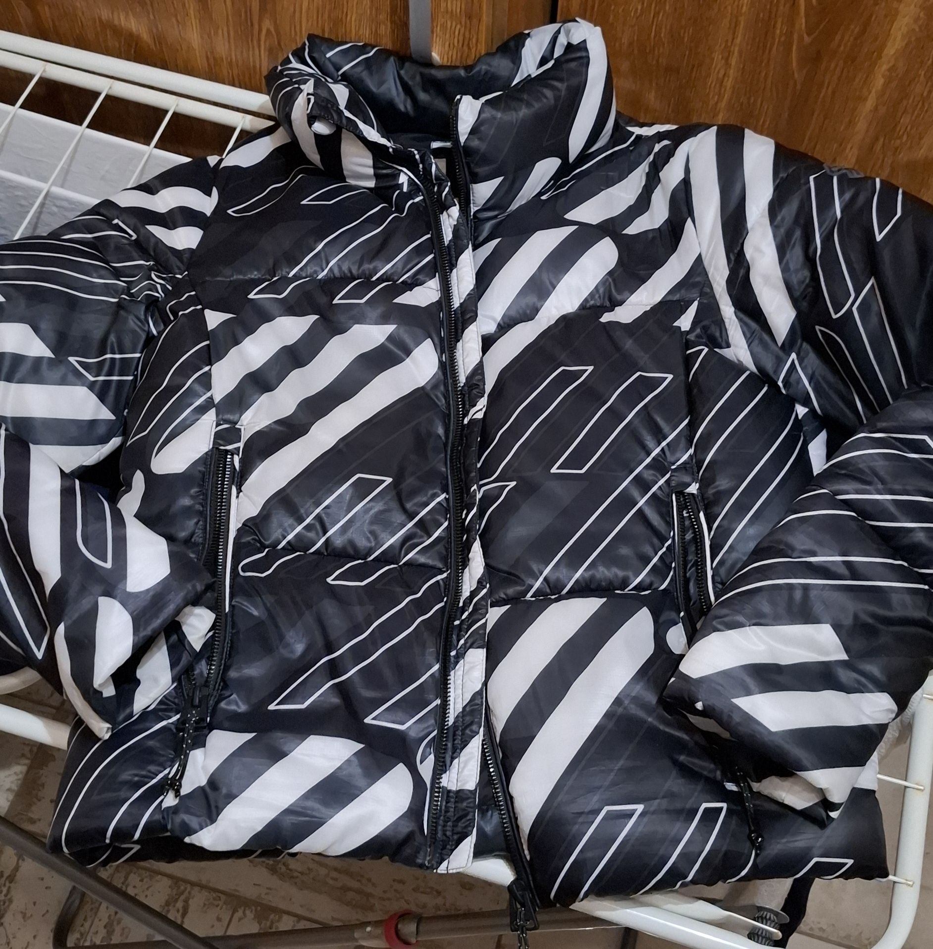 Superdry дамско зимно яке