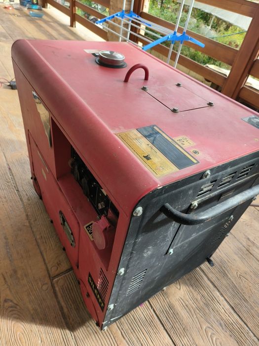 Generator Trifazic Matrix  PG6000-G Silent 6 Kw