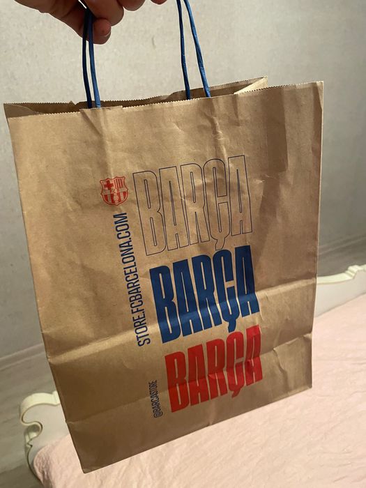 Оригинал футболки барселоны куплены из Барселоны