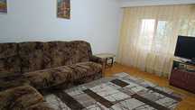 Inchiriez apartament 2 camere, Fratii Golesti, et. 1