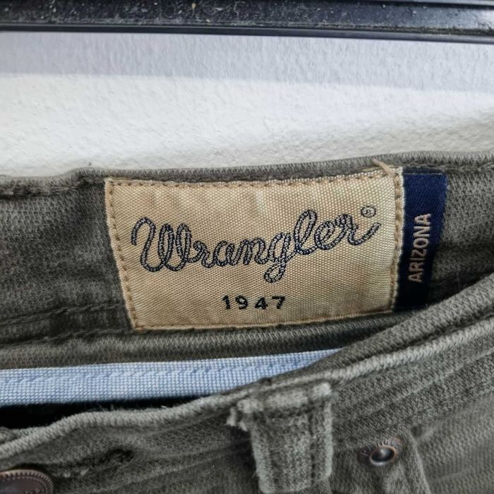 Blugi WRANGLER, model 'Arizona', marime W33 L32