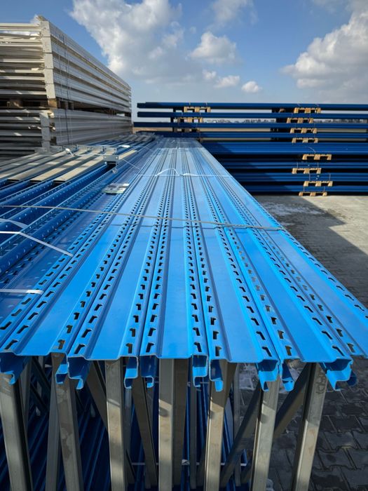 Rafturi metalice picioare mecalux la 9 m si picioare stow la 9,65 m yy