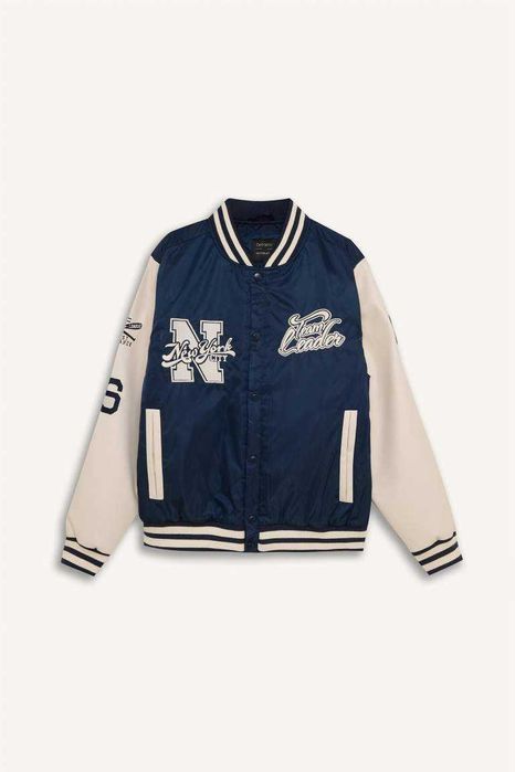 Продам мужскую зимнюю куртку бомбер DE FACTO 56 (XL) размера новую