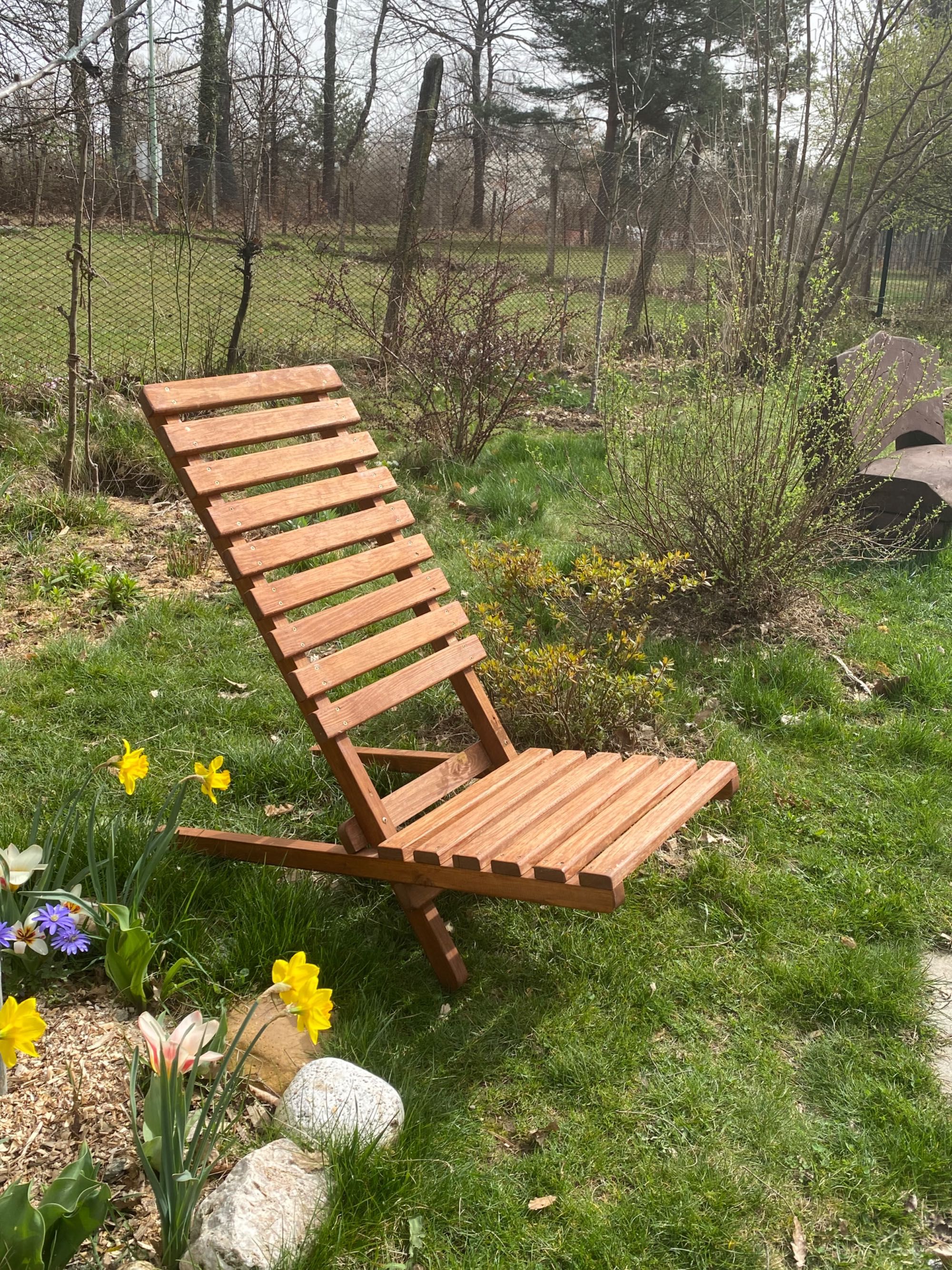 Дървени столове (цена за 3бр.) за тераса или градина