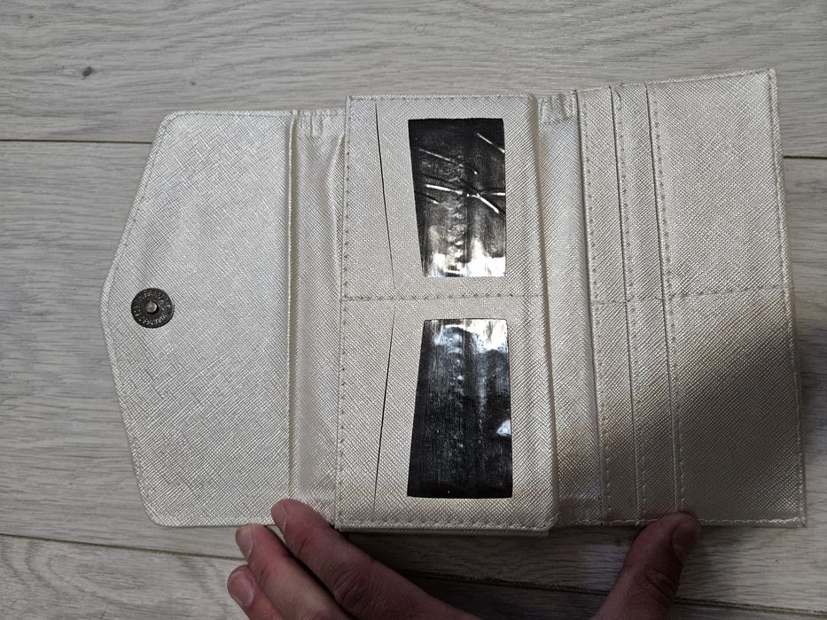 Portofel de dama inspirat de Michael Kors