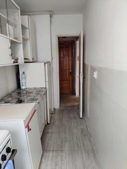 Particular vând garsonieră decomandata in Bartolomeu pe str Lânii