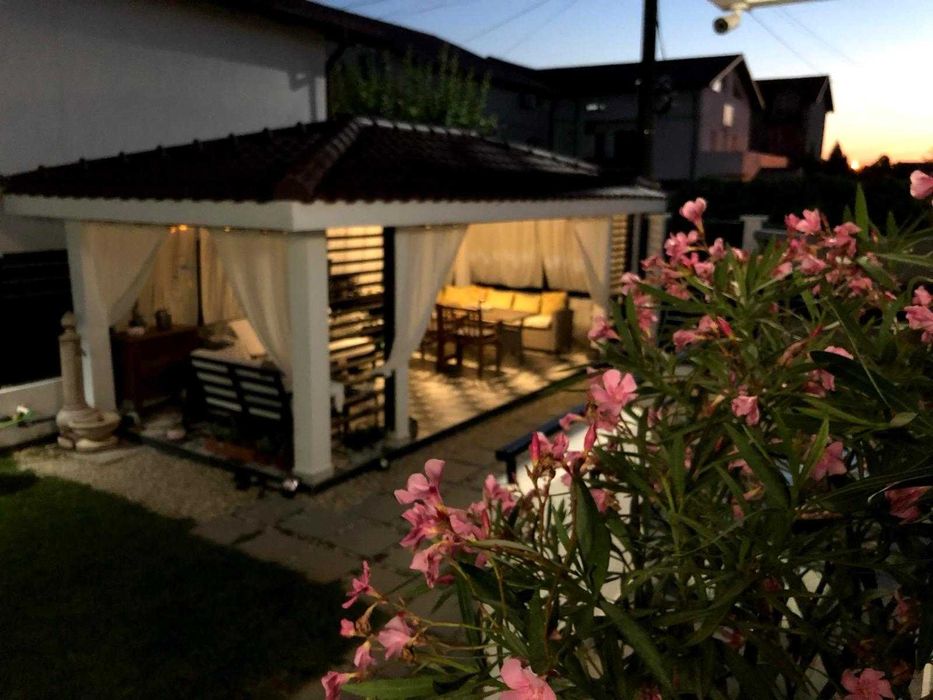 Cazare BEACH PLEASE ( Vila Blanc, Costinesti )