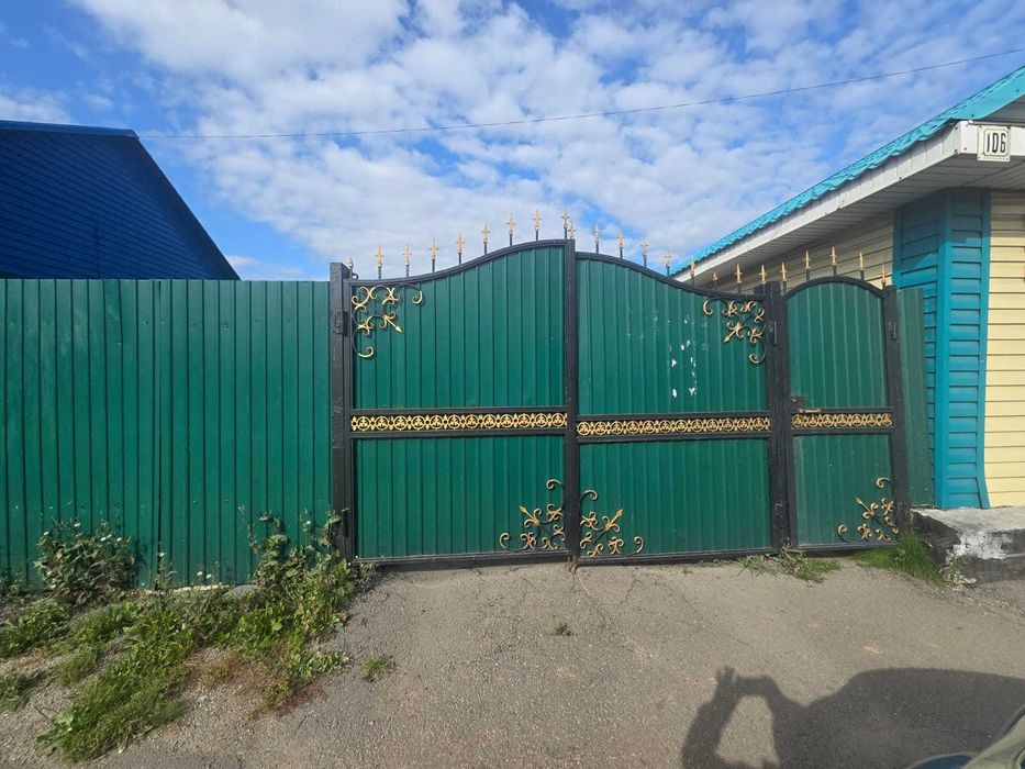 Продам дом в ЦЕНТРЕ рабочего поселка