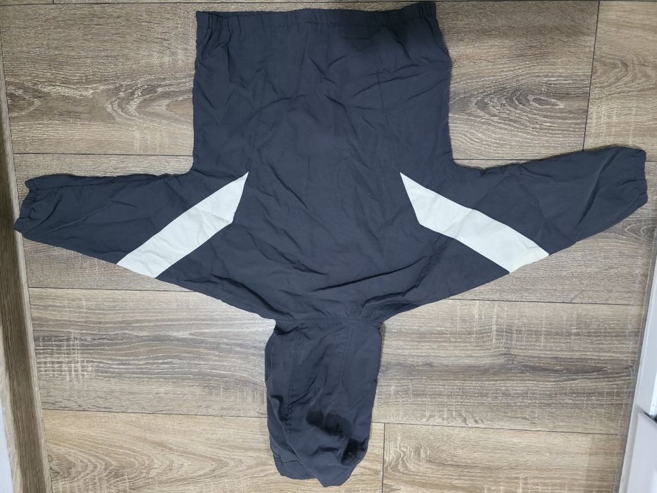 Vand jacheta Zara mărimea 98 impecabilă