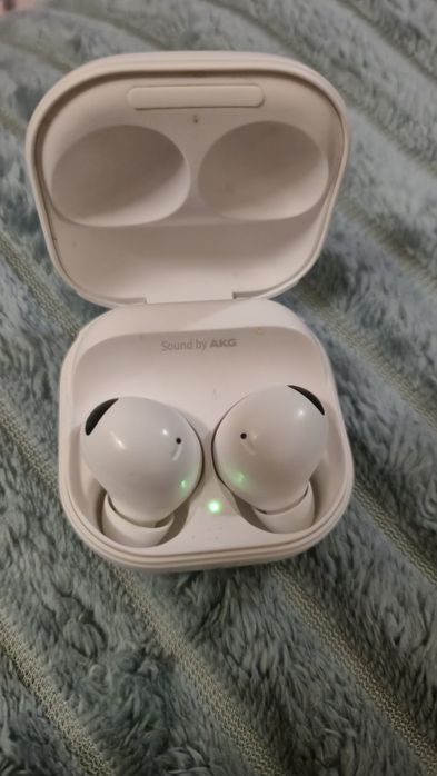 Беспроводные наушники самсунг