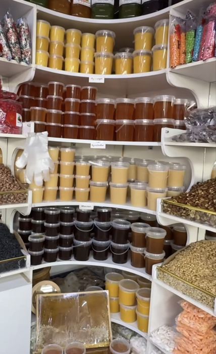 Натуральный мёд, и все виды пчело продукции