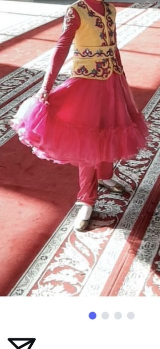 Қолдан тіктірілген көйлектер