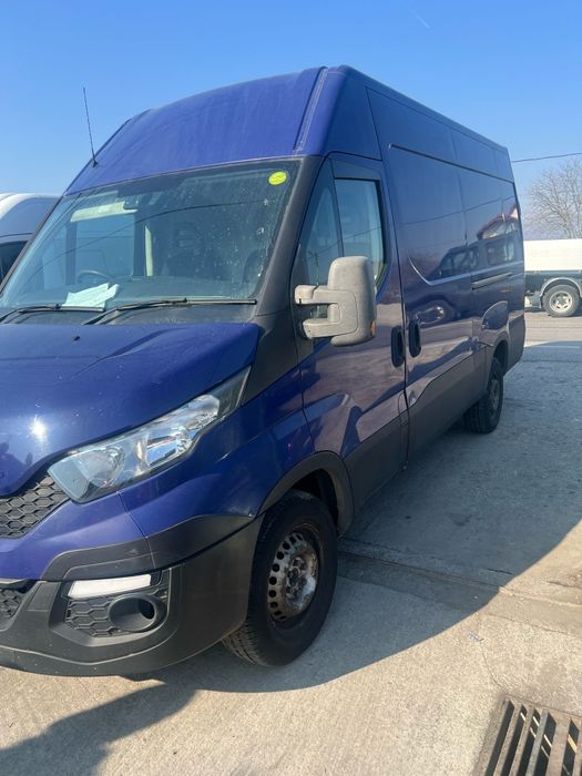 Dezmembrez Iveco 3.0 E6 210 cp