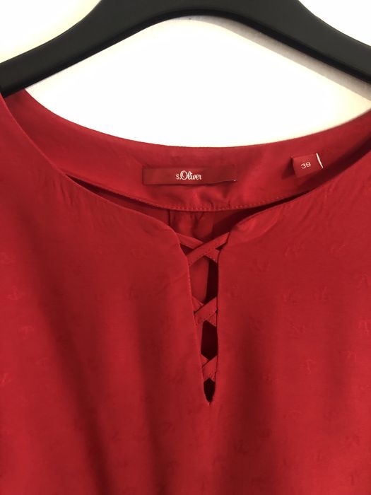 Vand bluza marimea 38, brand S’Oliver, cu maneca lunga