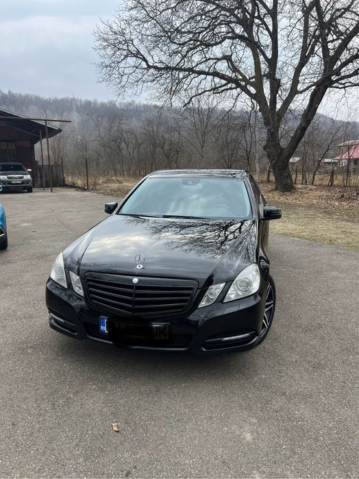 Vand Mercedes-Benz E 220