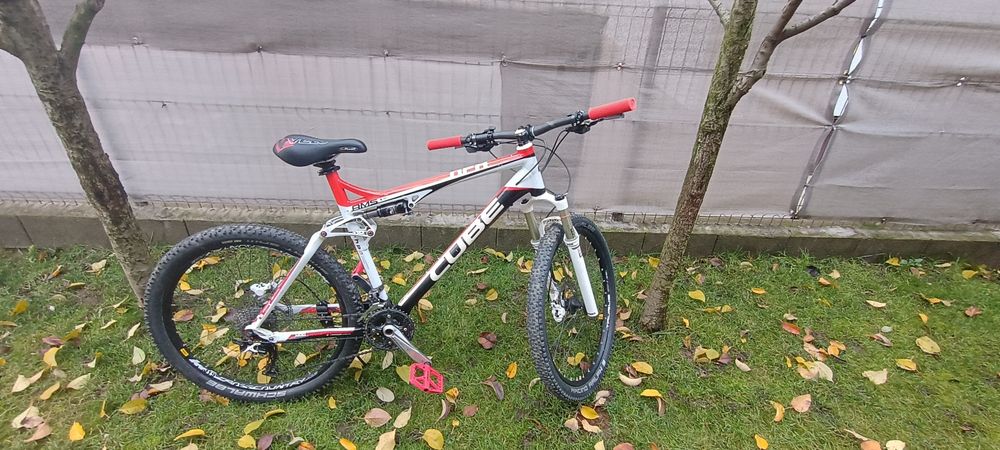 Bicicleta Cube AMS 110 full suspension