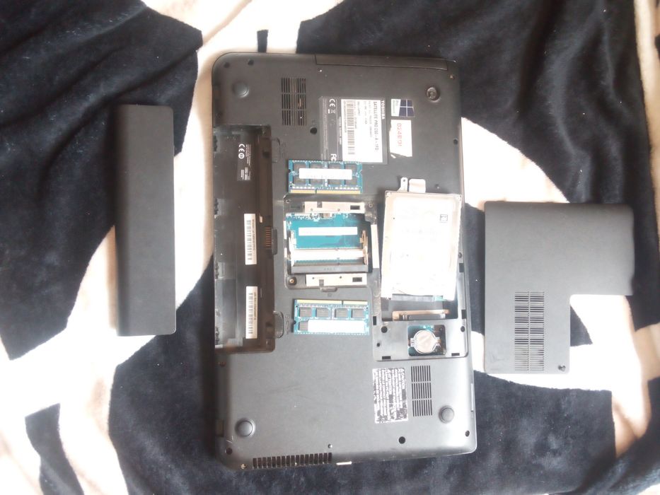 Laptop Toshiba neprobat