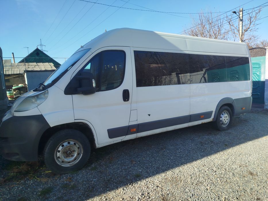Пежо боксер микроавтобус