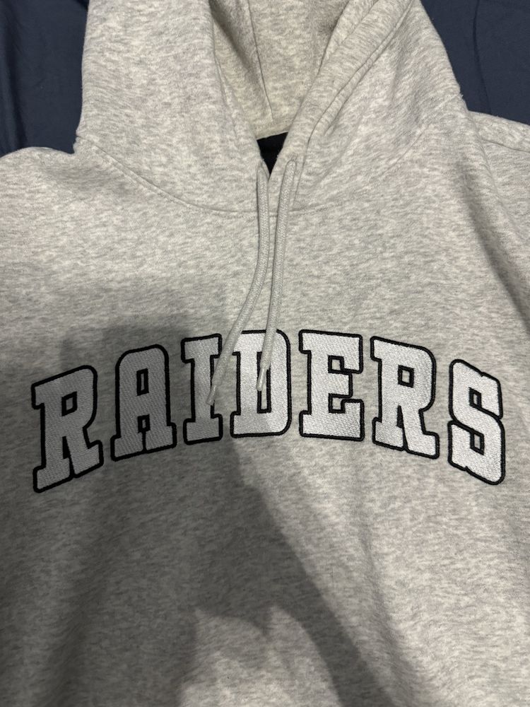 Hanorac H&M & Raiders (NFL)