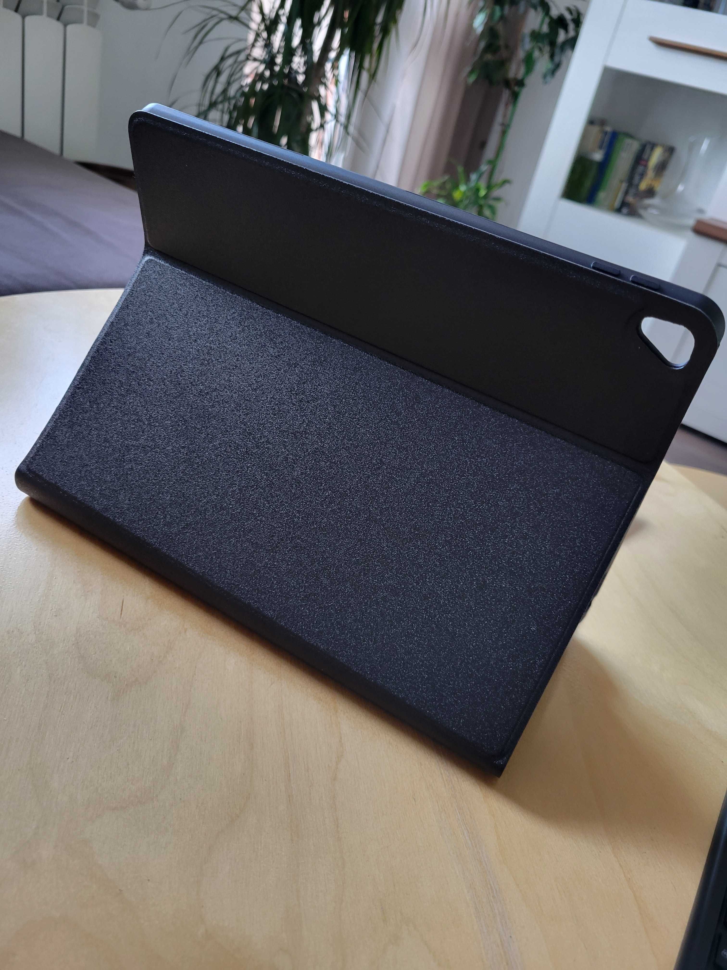 Калъф с безжична клавиатура за iPad Pro 10.2 case/ 7th / 8th / 9th gen