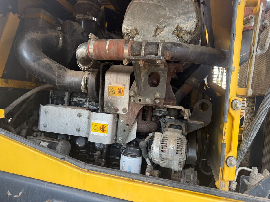 Incarcator frontal komatsu wa320PZ-6