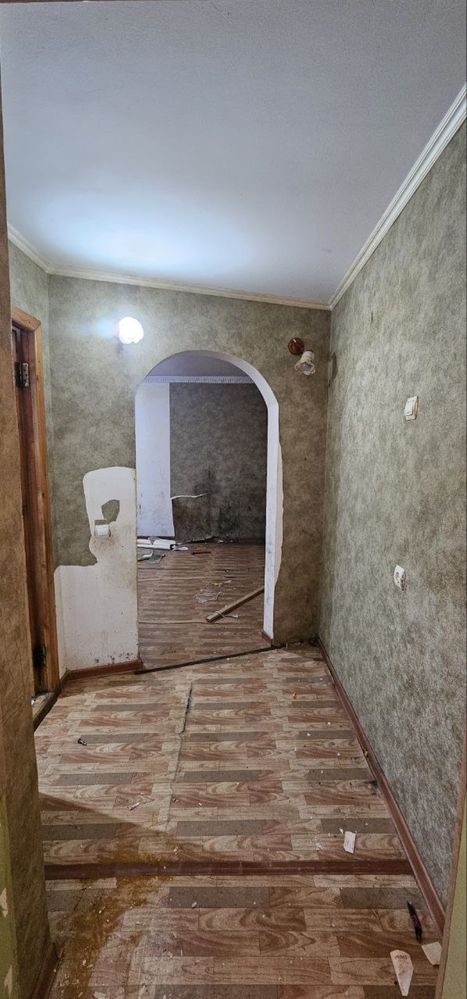1 комнатная 2 х 6 балкон. Срочно.  Чиланзар 23