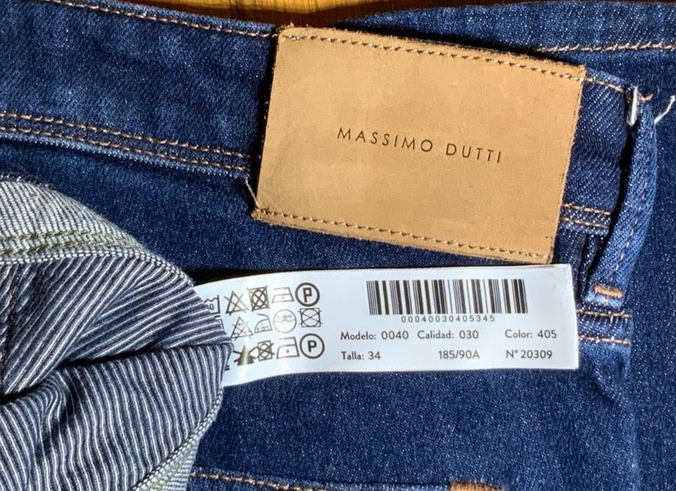 Blugi barbati  MASSIMO  DUTTI -- SLIM FIT  marimea  44
Model: 0040 -