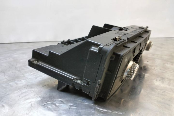 Panou Climatronic 4e0820043D Audi A8 a 2-a generatie (D3)