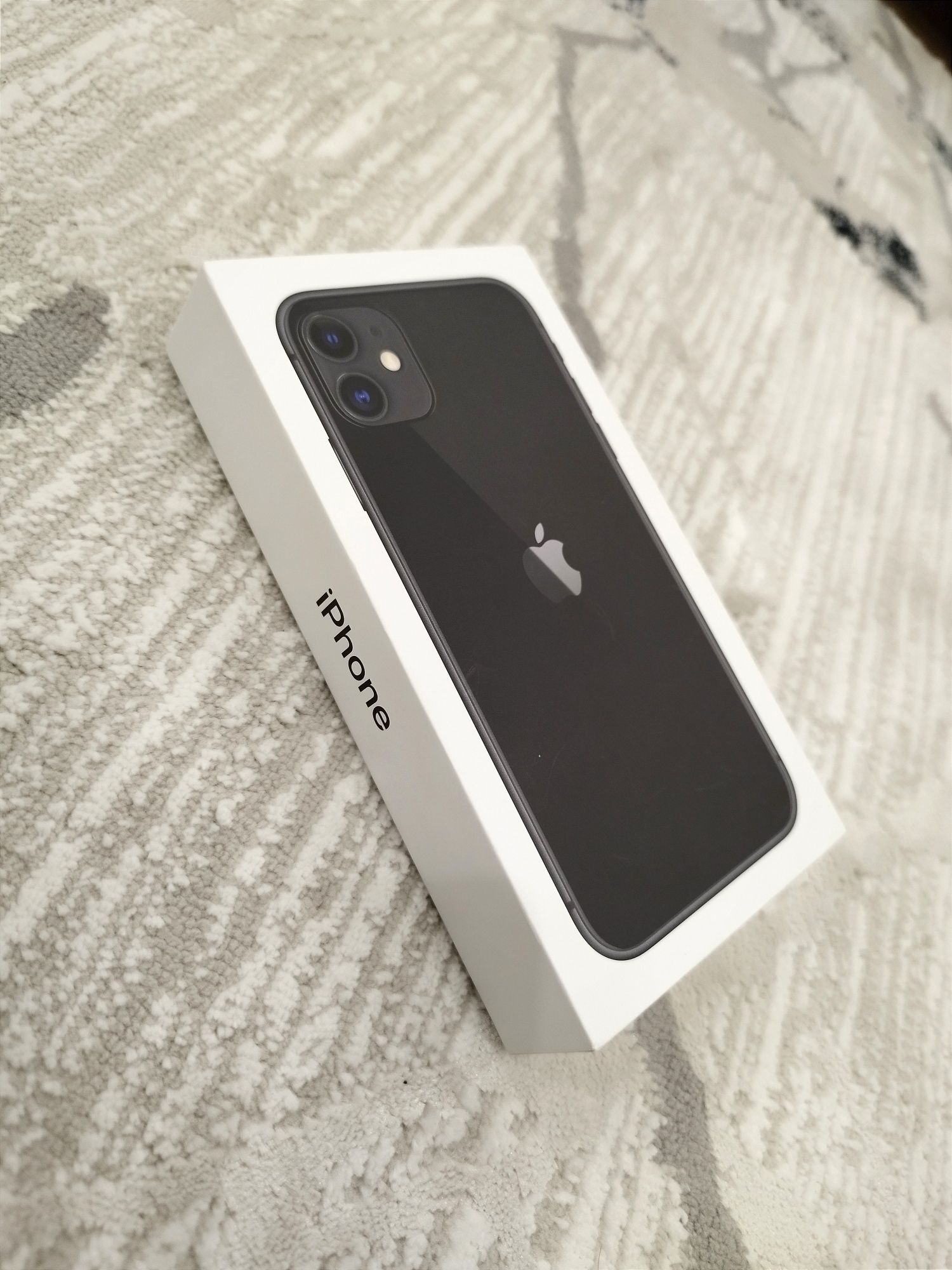 iPhone 11, Black!