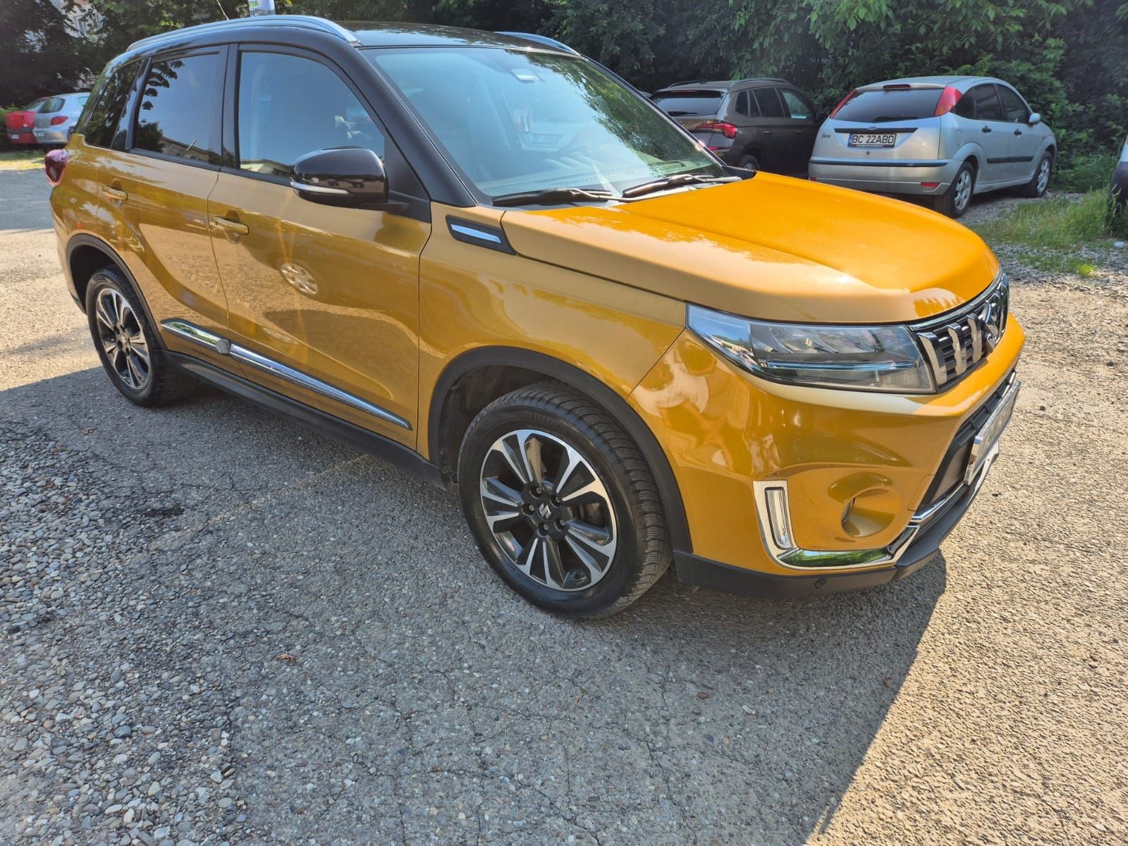 Suzuki Vitara Hybrid 1.4 Boosterjet Allgrip Spirit, fabricat în 2020,