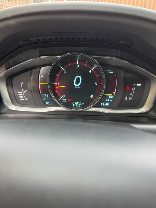 Volvo XC 60 D5.